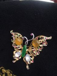 -北京七彩云南翡翠珠宝旗舰店(月坛店)