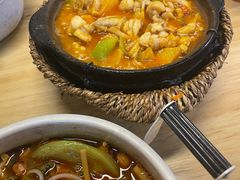 -丽丽三鲜螺蛳粉(田林路店)