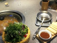 -山河屯铁锅炖(哈西站店)