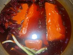-王婆乔鲜鱼自助火锅(蜀汉路店)