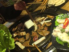 -赞酱川式烤肉(蜀都万达店)