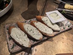 蒜香面包-Carmen卡门西班牙餐厅