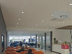 -上海冠松上汽大众4S店