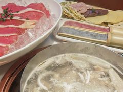 -洪氏嗨捞·猪肚鸡火锅(阳光天地店)