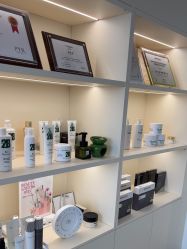 -JNK皮肤管理中心