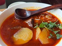 -荣家黄鱼面(南京西路店)