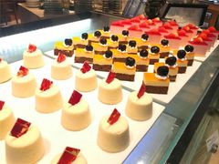 -OPEN開全日自助餐厅·西餐·海鲜(佛山希尔顿酒店)