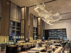 -深圳国际会展中心希尔顿酒店(前海华发冰雪世界店)