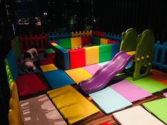-唐拉雅秀酒店-西锦汇空中BBQ·思创餐厅