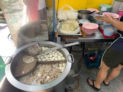 -榮泰米粉湯(Left Shop)