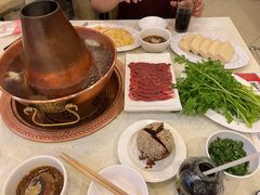 -八先生涮肉房(三里河店)
