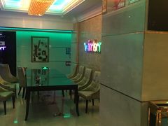 -温莎KTV(珠江路店)