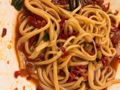 -汗腾格里·风味餐厅(新疆驻京办店)