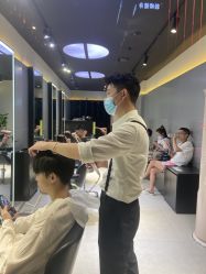 -不迫先生专业男士剪发
