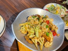-韵秋荷(宝山龙湖天街店)