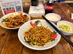 招牌脆臊面-十一街幺鸡成都担担面(悠方店)