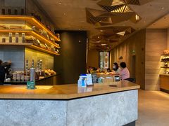 -星巴克臻选(杭州嘉里中心1F店)