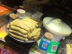 -东门小吃街