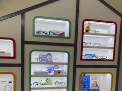 -美空眼镜·星趣控·新乐学·控优点合作店(周浦万达店)