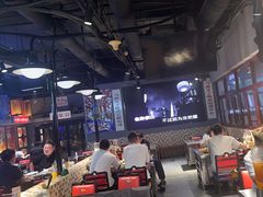 -马路牙子烧烤音乐酒馆(望京店)