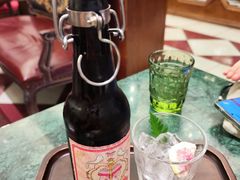 -秘密旅行Bonjour(黑金冠 江南西店)