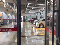 -哈贝卡汽车服务连锁(高新二路店)