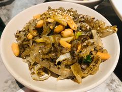-渔语鱼新川菜Bistro(万象天地店)