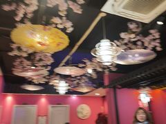 -老街烧烤大排档·地道湖北菜·龙虾馆(汉口火车站店)