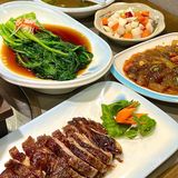 今天的快乐是黑椒牛排锅给的！！ 