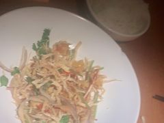 -江渔儿酸菜鱼专门店(明珠广场店)