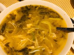 酸汤肥牛-巴扎美食·新疆菜·西域歌舞表演餐厅(新疆大厦店)