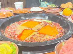 -地摊摊市井火锅(兰州总店)