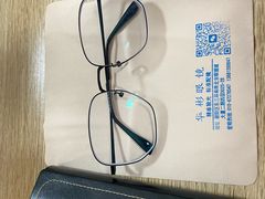 -华彬眼镜专业渐进配镜(潘家园店)