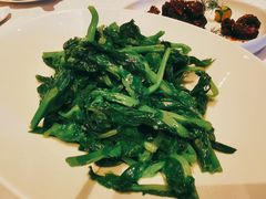 清炒豆苗-上海小南国(不夜城店)