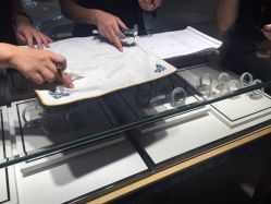 -北京七彩云南翡翠珠宝旗舰店(月坛店)