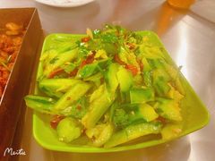 拌黄瓜-老三李村河底戳子肉(总店)