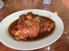 -巷子深菜馆·津门肘子(滨海店)