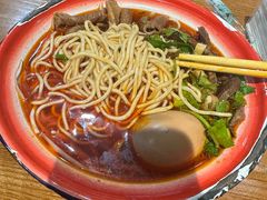 -楚东君•襄阳牛肉面牛杂煲(陆家嘴正大店)