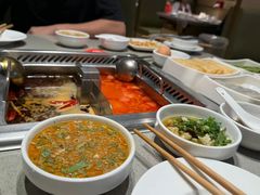 -海底捞火锅(让胡路万达店)