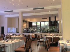 -寒舍蒸鲜(四海马术庄园店)