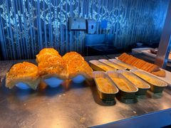-怡豪大饭店·银顶旋转餐厅