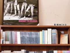 -麦田书店(国防路店)