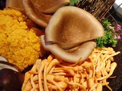 鲜杂菌菇拼盆-捞王锅物料理(凯旋路店)