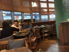 -三人行骨头王火锅(长寿店)