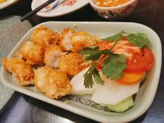 -大头虾越式风味餐厅(光明广场店)