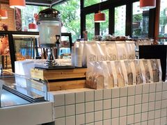 -Dough&Joe团憩(瑞虹天地月亮湾店)