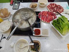 -黑山牛肉汤火锅(花城汇店)