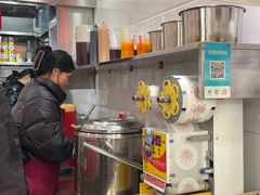 门面-阿姨奶茶专卖(舌涧道杭州惠民路创始店)