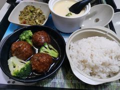 -老娘舅中式快餐(美好广场店)