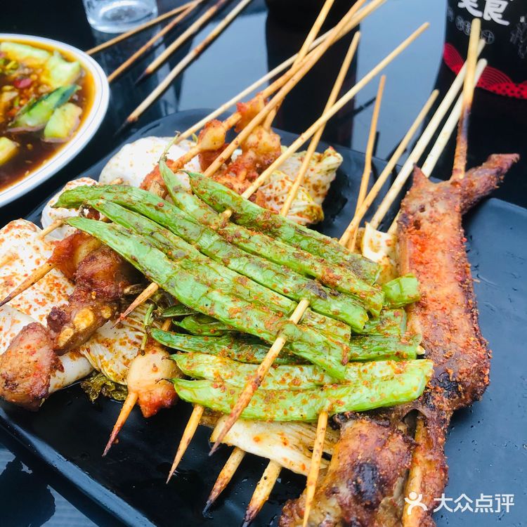 吃夜宵好去处！龙虾🦞烤鱼🐟烧烤这里都有‼️